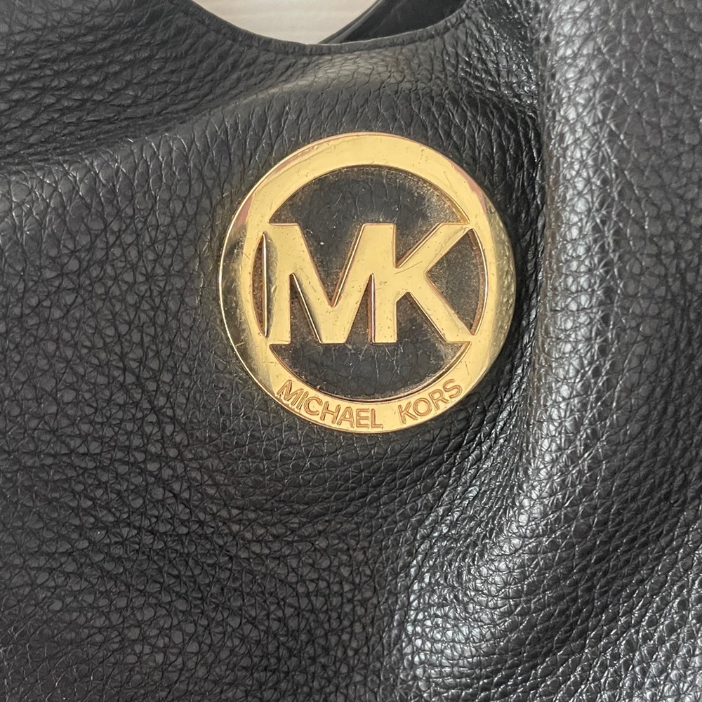 VTG M KORS CHAIN STRAP HOBO - Picture 4 of 8